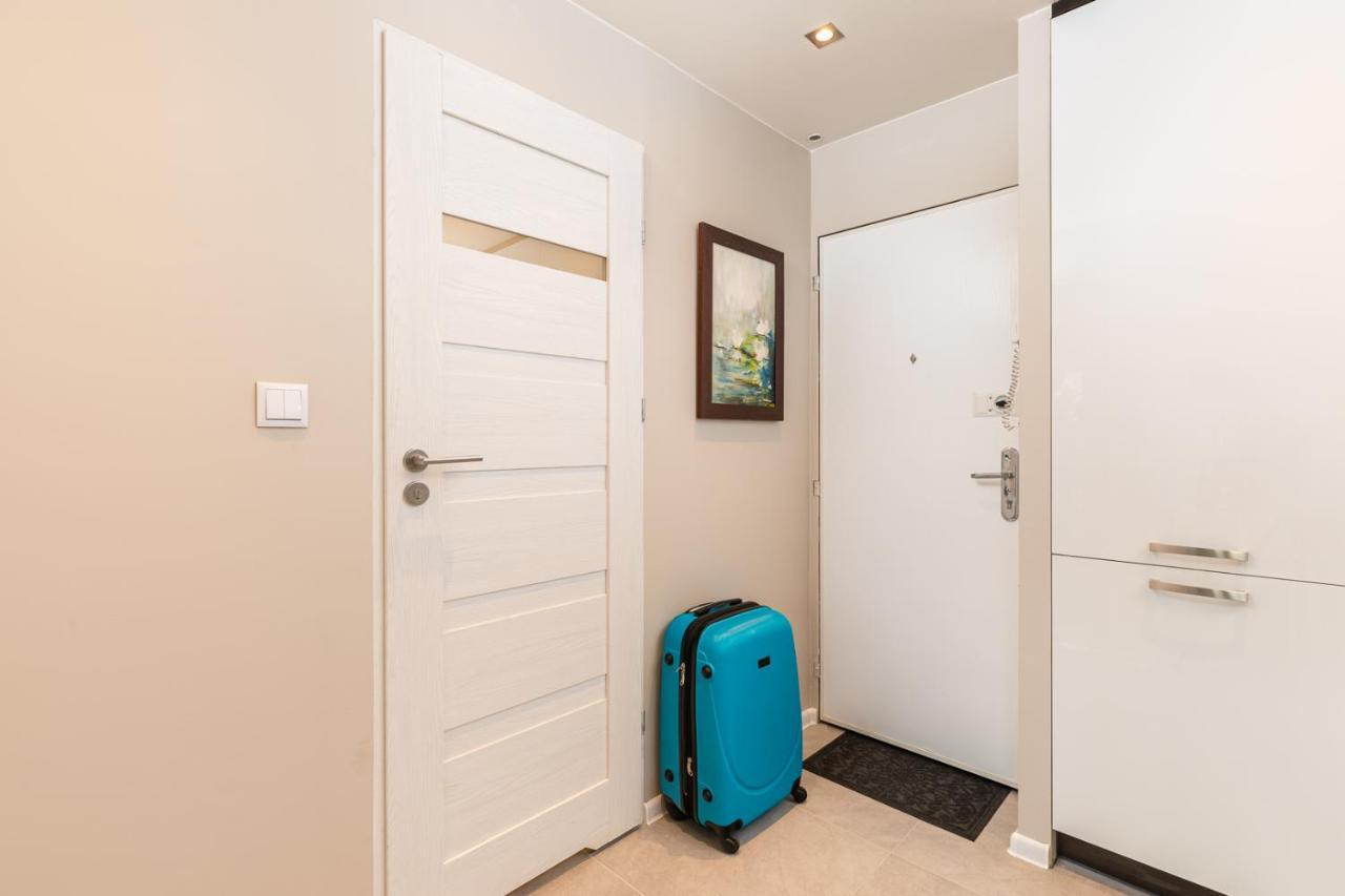 Rent Like - Grójecka 19/25 Lägenhet